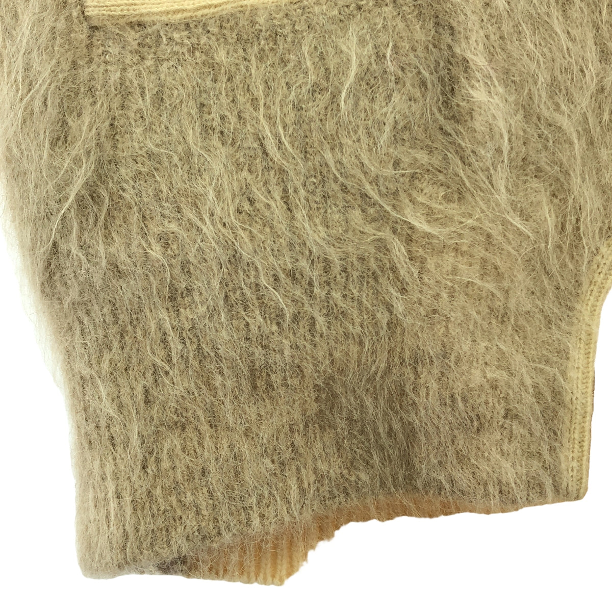 [品相良好] JUN MIKAMI | 毛茸茸羊駝毛V領針織背心 | 米色 | 女款