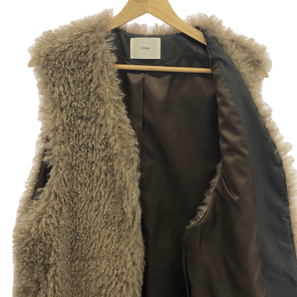 IENA / 예나 | 2023AW | 곱슬 모피 질레 최고의 | F | 베이지 | 여성