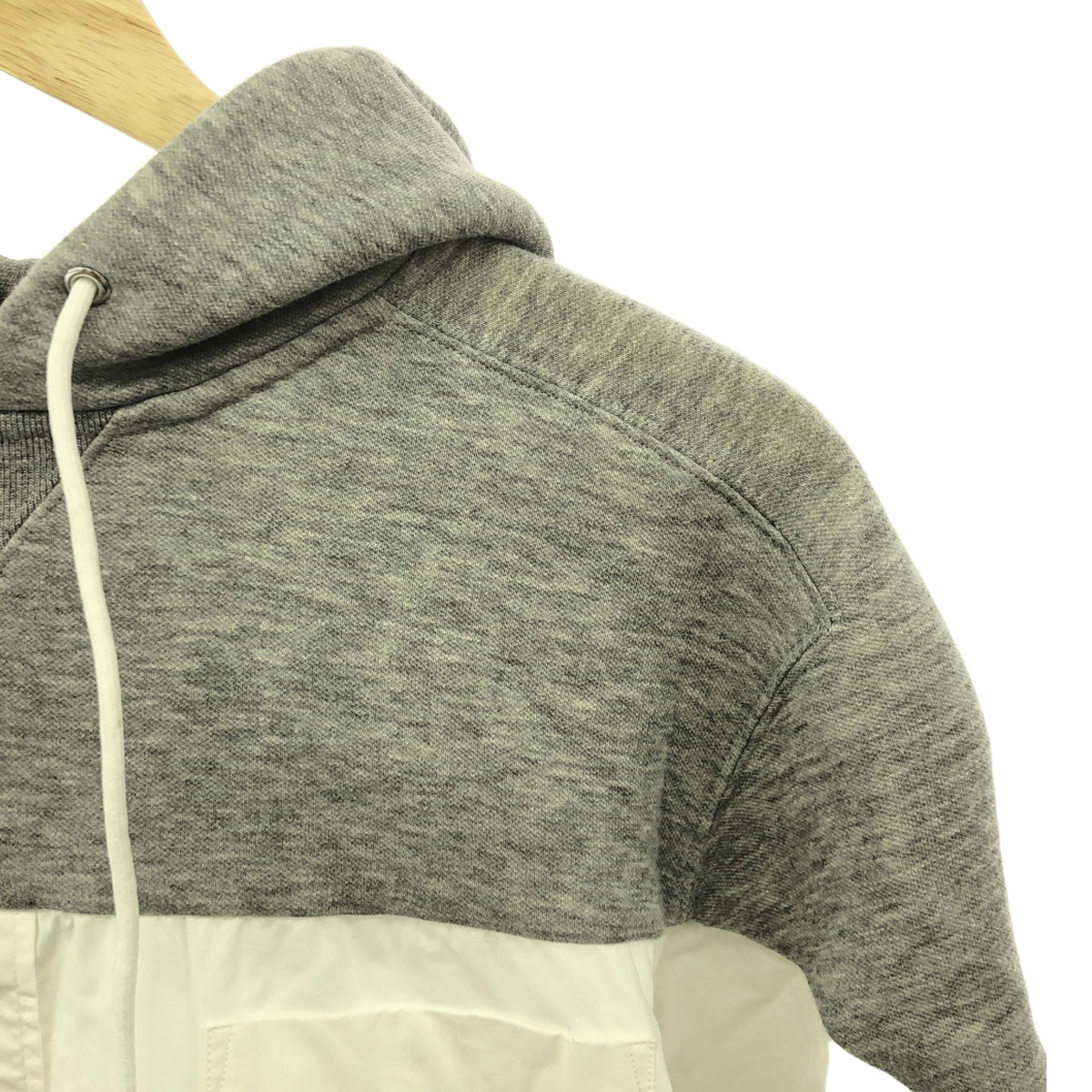 sacai / 사카이 | 다른 소재 도킹 풀오버 후드 | 2 | 그레이 / 화이트 | 여성