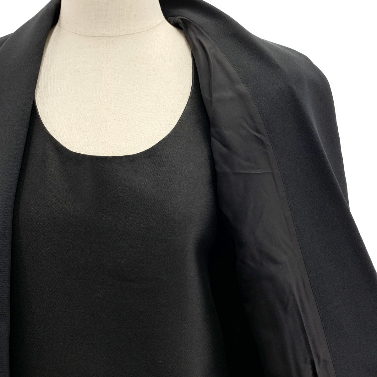 COMME des GARCONS / 콤데 갤슨 | 2022AW | 폴리 에스테르 변형 리본 프릴 장식 롱 재킷 코트 / 총 안감 | S | 여성