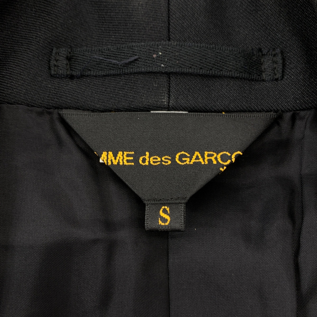 【美品】  COMME des GARCONS / コムデギャルソン | 2022AW | ポリエステル 変形 リボン フリル 装飾 ロングジャケット コート / 総裏地 | S | ブラック/マルチカラー | レディース