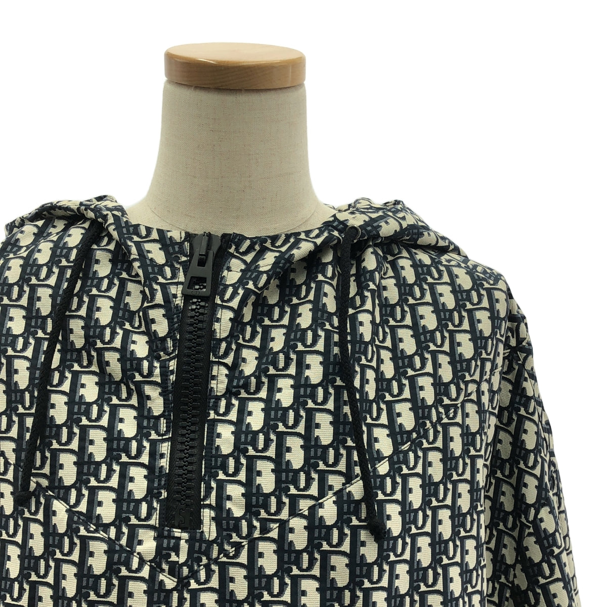 【美品】  Christian Dior / クリスチャンディオール | オブリーク テクニカルタフタ ジャカード アノラック ジャケット BEE刺しゅう ユニセックス パーカー | S | ネイビー / アイボリー | レディース