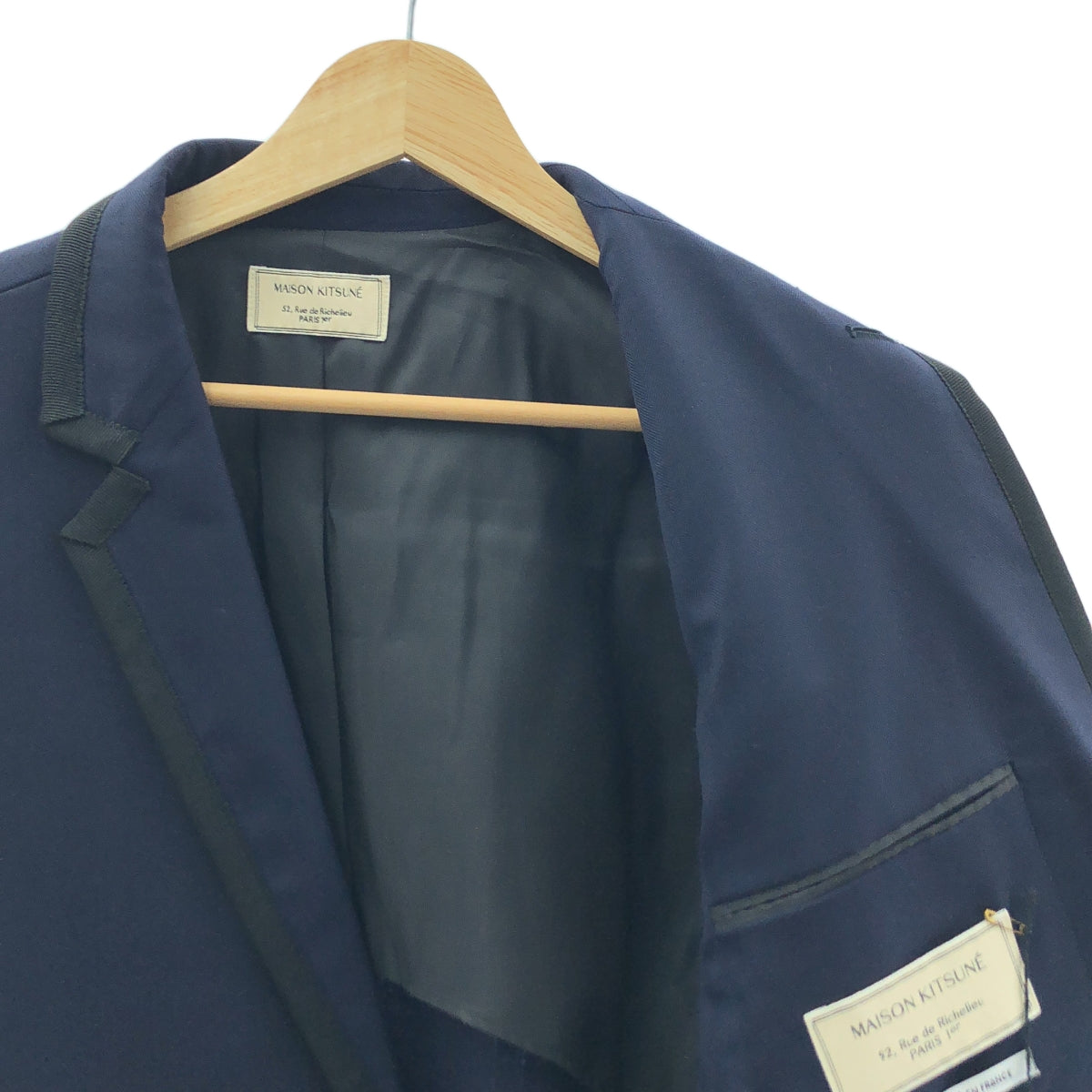 【美品】  MAISON KITSUNE / メゾンキツネ | Vitale Barberis Canonico / ヘリンボーン パイピング 2B テーラードジャケット | 46 | ネイビー/ブラック | メンズ