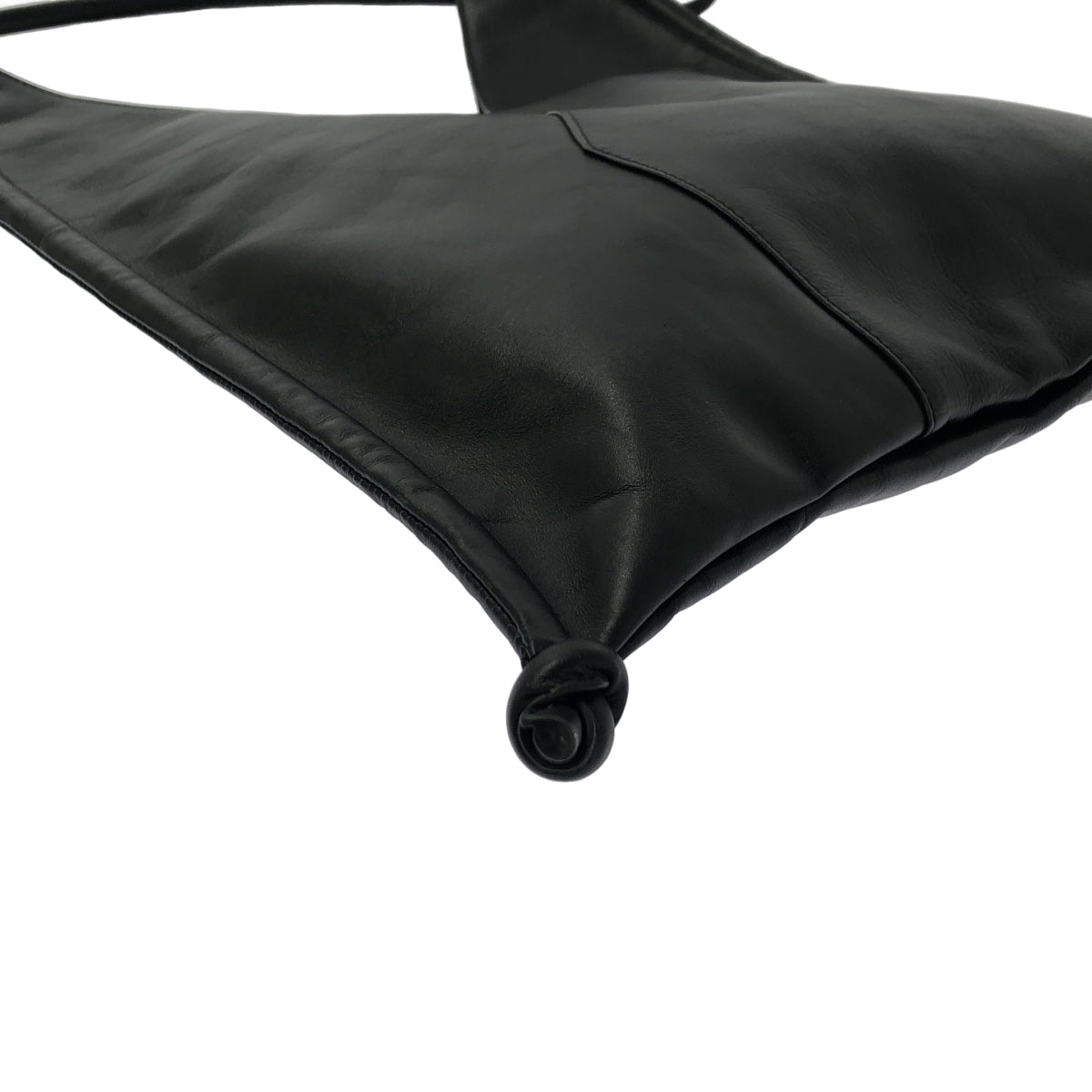 YArKA / 야카 | real leather one handle totebag 숄더백 |