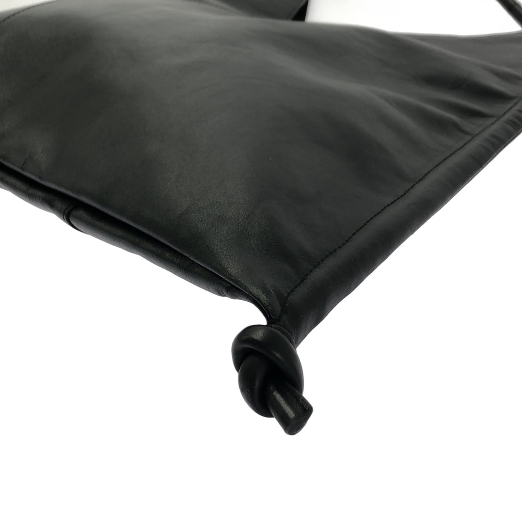 YArKA / 야카 | real leather one handle totebag 숄더백 |