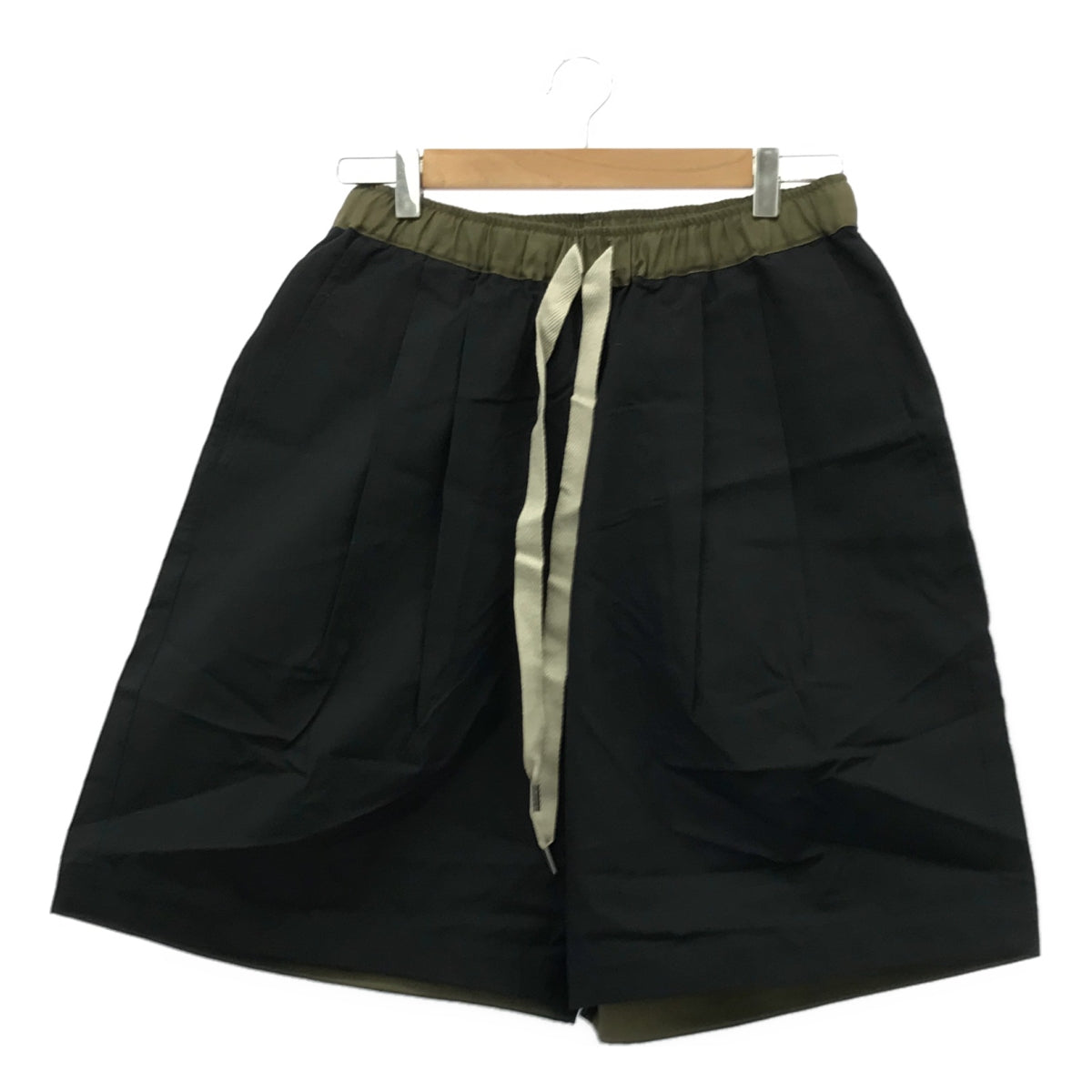 【新品】  prasthana / プラスターナ | 2 tuck baggy shorts / パンツ | M | ブラック | メンズ