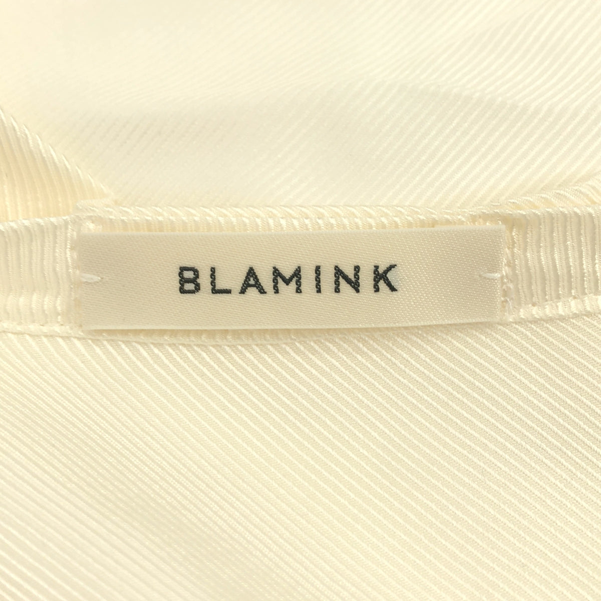 BLAMINK / 브라밍크 | 실크 인티메이트 풀오버 블라우스 |