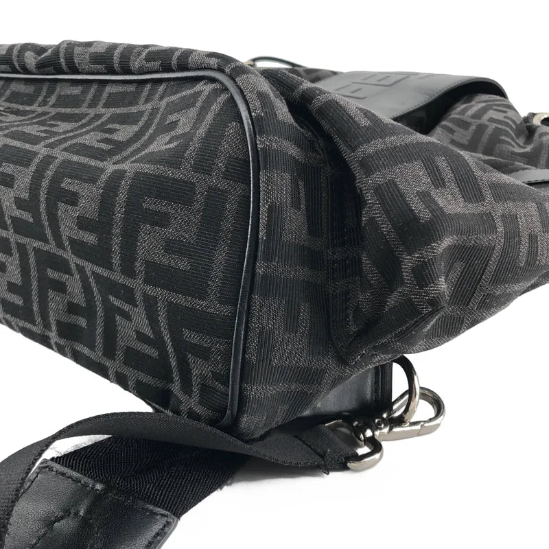 FENDI / フェンディ | FFジャガード ストライク ミディアム バックパック |