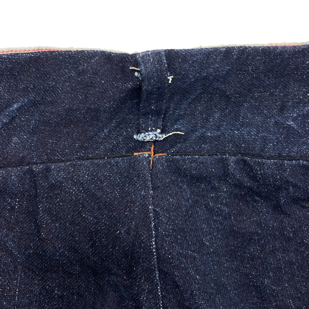 m.a+ / M.A.Cross | 垂褶前鉤赤耳牛仔褲 |