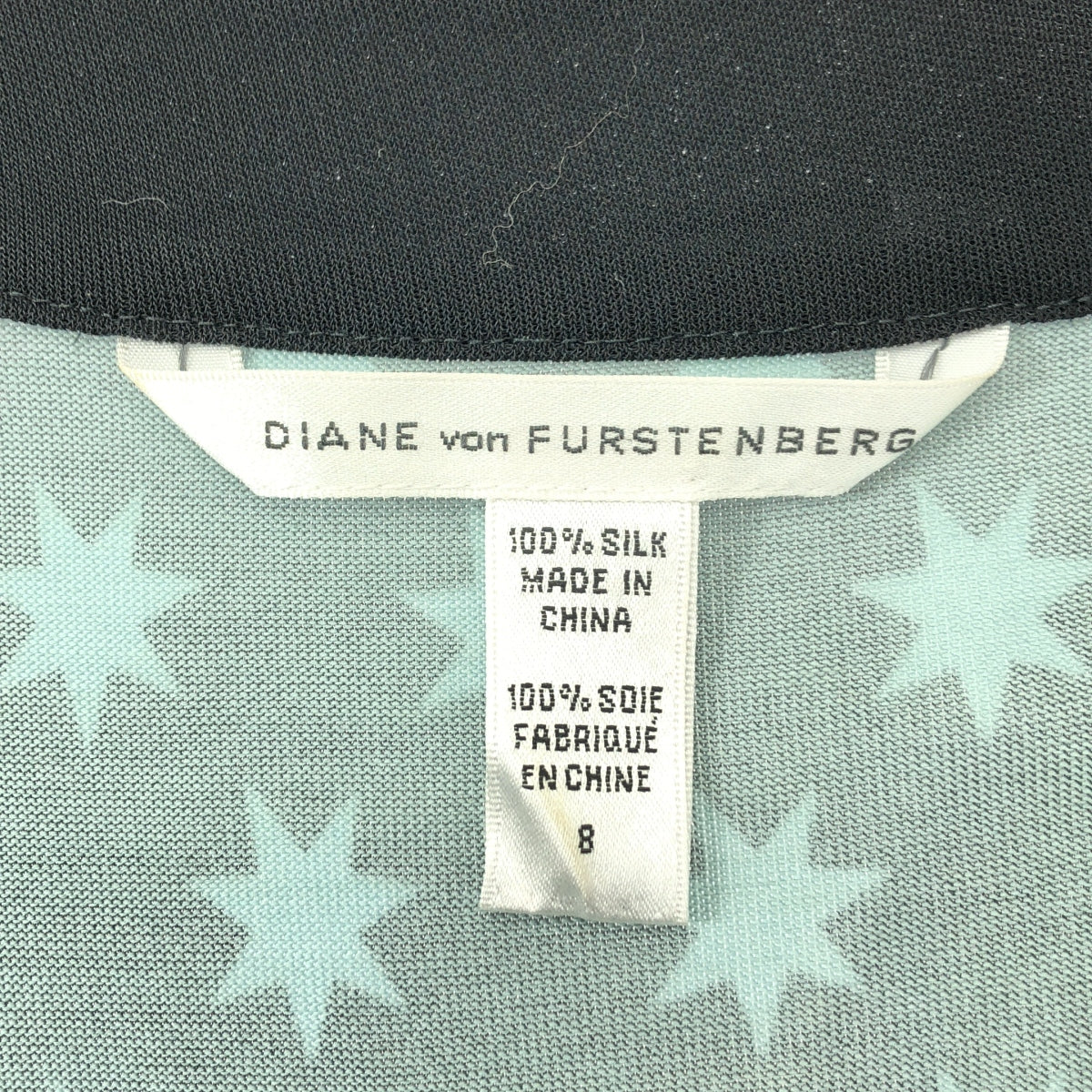 DIANE VON FURSTENBERG / ダイアンフォンファステンバーグ | TAURUS / スター総柄 シルク ラップワンピース | 8 | ブラック / ライトブルー | レディース