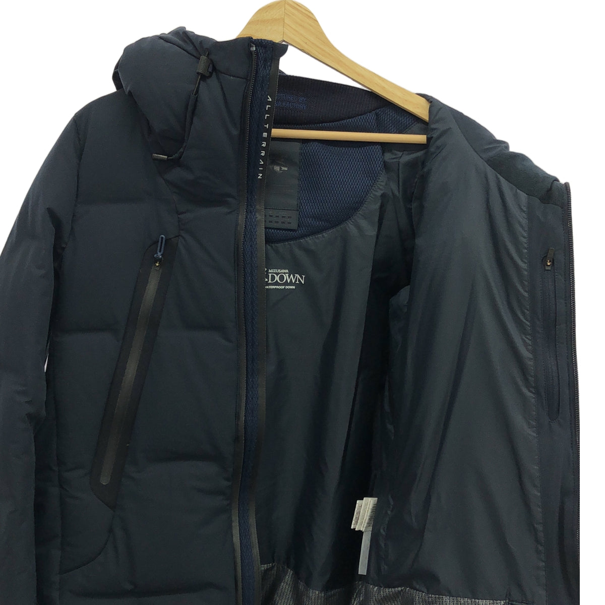 DESCENTE ALLTERRAIN / デサントオルテライン | DAMMGK30U / MOUNTAINEER マウンテニア 水沢 ダウンジャケット | M | ネイビー | メンズ