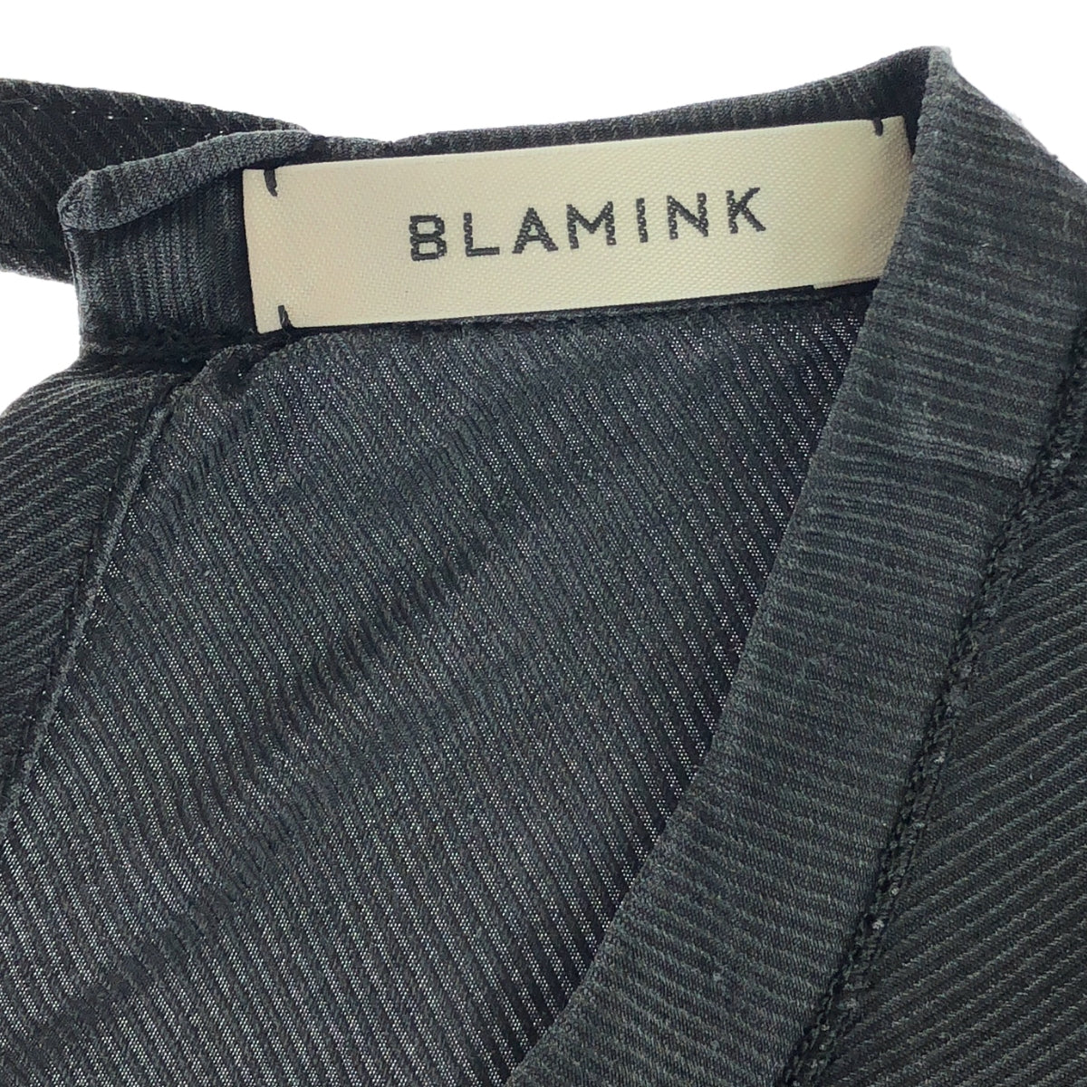 BLAMINK | Intimate Silk Short Sleeve Back Ribbon Pullover Blouse | Black | Women's