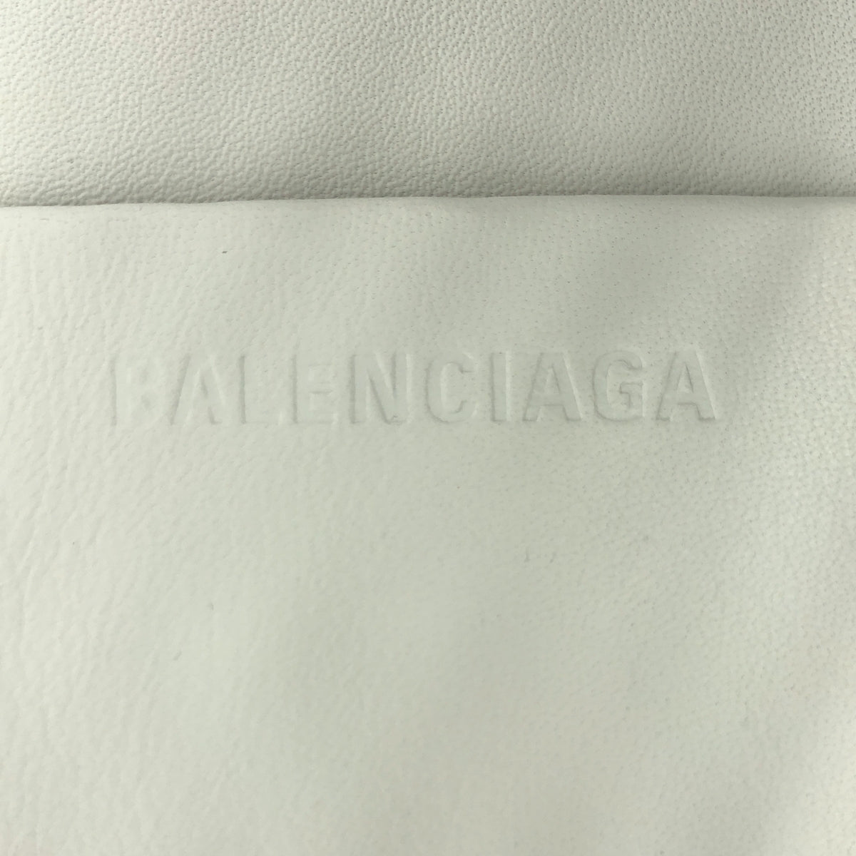【미품】 BALENCIAGA / 발렌시아가 | 2022SS | 677990 / "Mag Large Basket"바구니 토트 백 | 화이트 | 남성