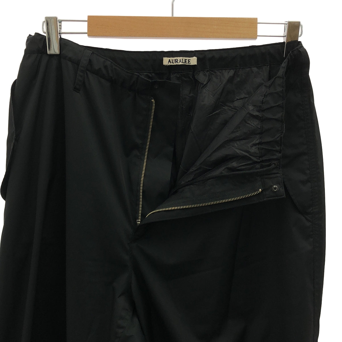 AURALEE / オーラリー | HARD TWIST POLYESTER SATIN LAMINATE FIELD PANTS イージー パンツ | 4 | メンズ