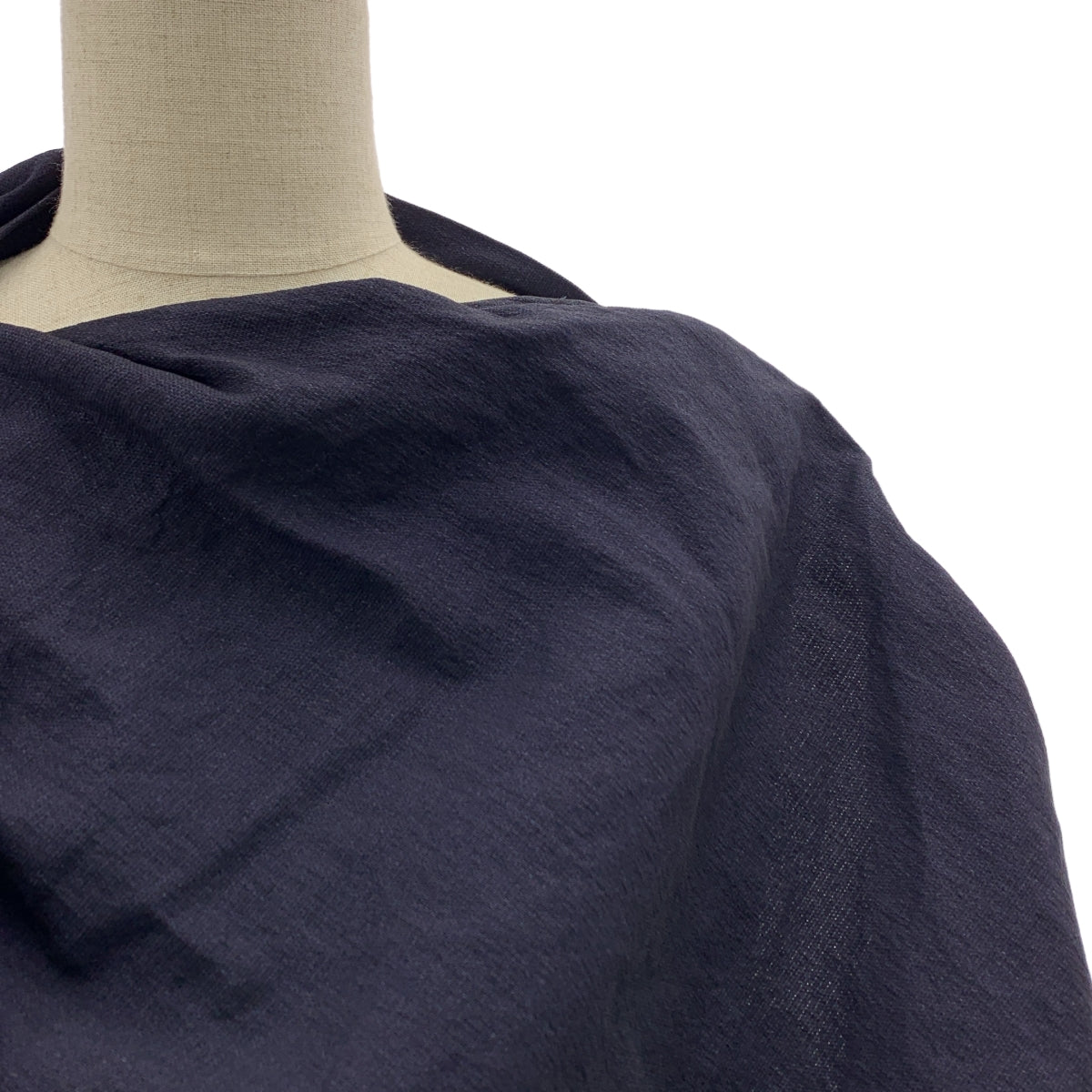 三宅一生 | 2024 秋冬系列 | 和紙尼龍不對稱寬鬆上衣 | 2 碼 | 女款