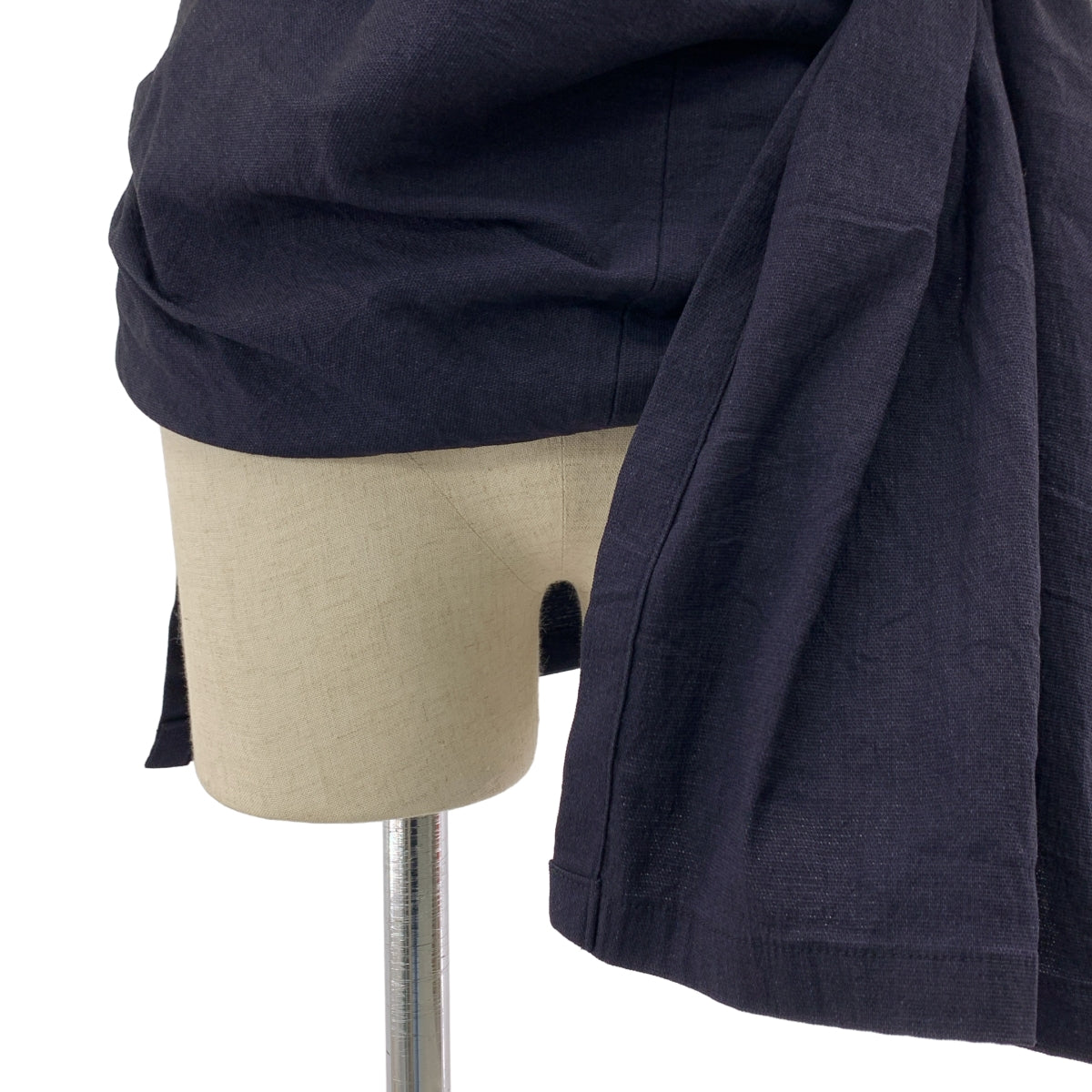 三宅一生 | 2024 秋冬系列 | 和紙尼龍不對稱寬鬆上衣 | 2 碼 | 女款