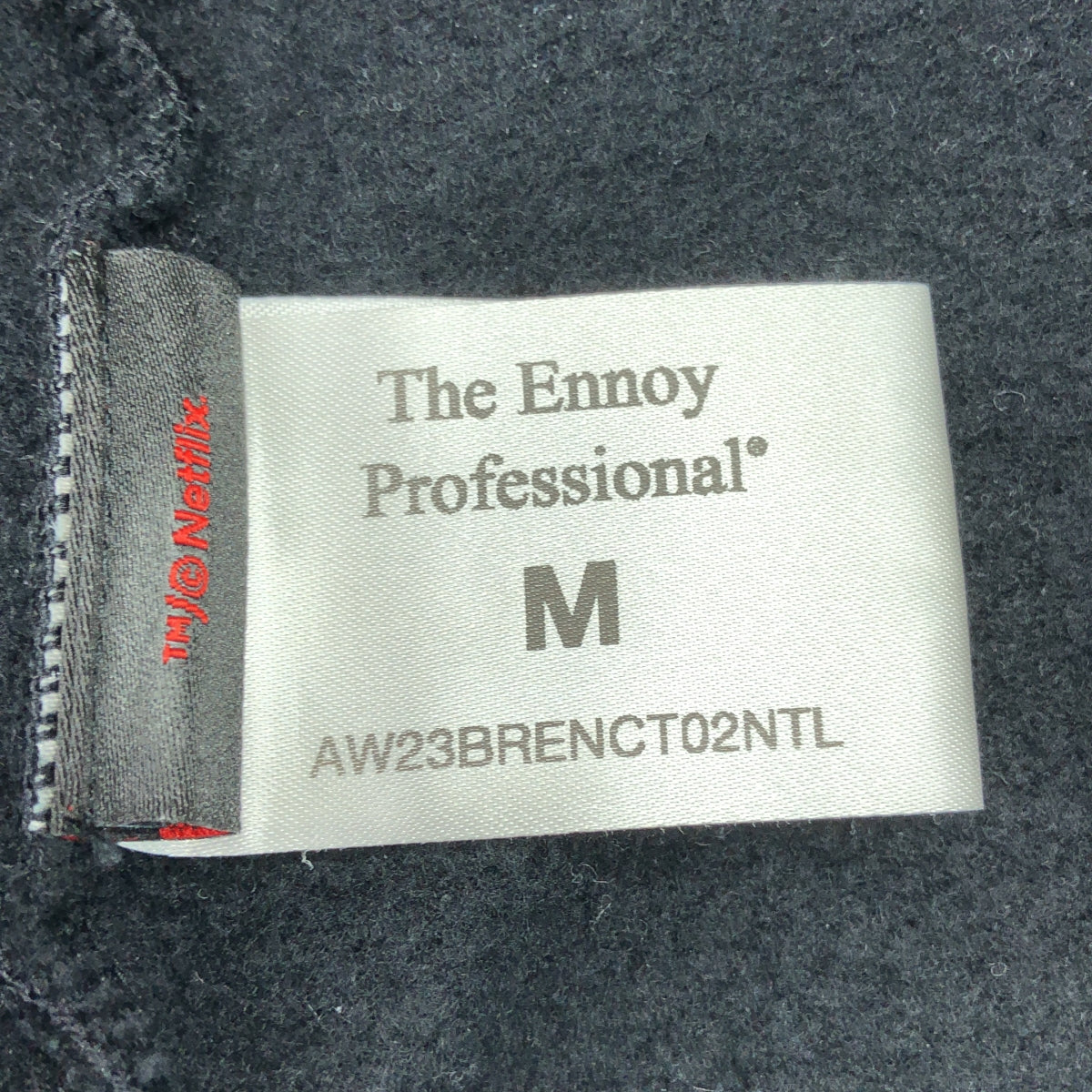 The Ennoy Professional / ザエンノイプロフェッショナル | 2023AW | ×スタイリスト私物 NETFLIX  HOODIE ネットフリックス フーディー パーカー | M | ブラック / レッド | メンズ
