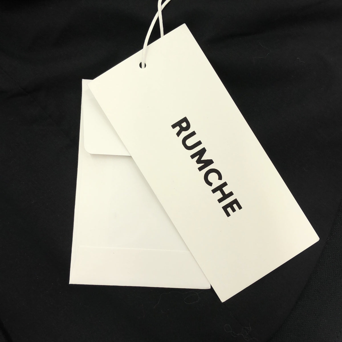 [狀況極佳] RUMCHE | 2025SS | 立領夾克，半袖，立領 | 尺寸 F | 黑色 | 女款