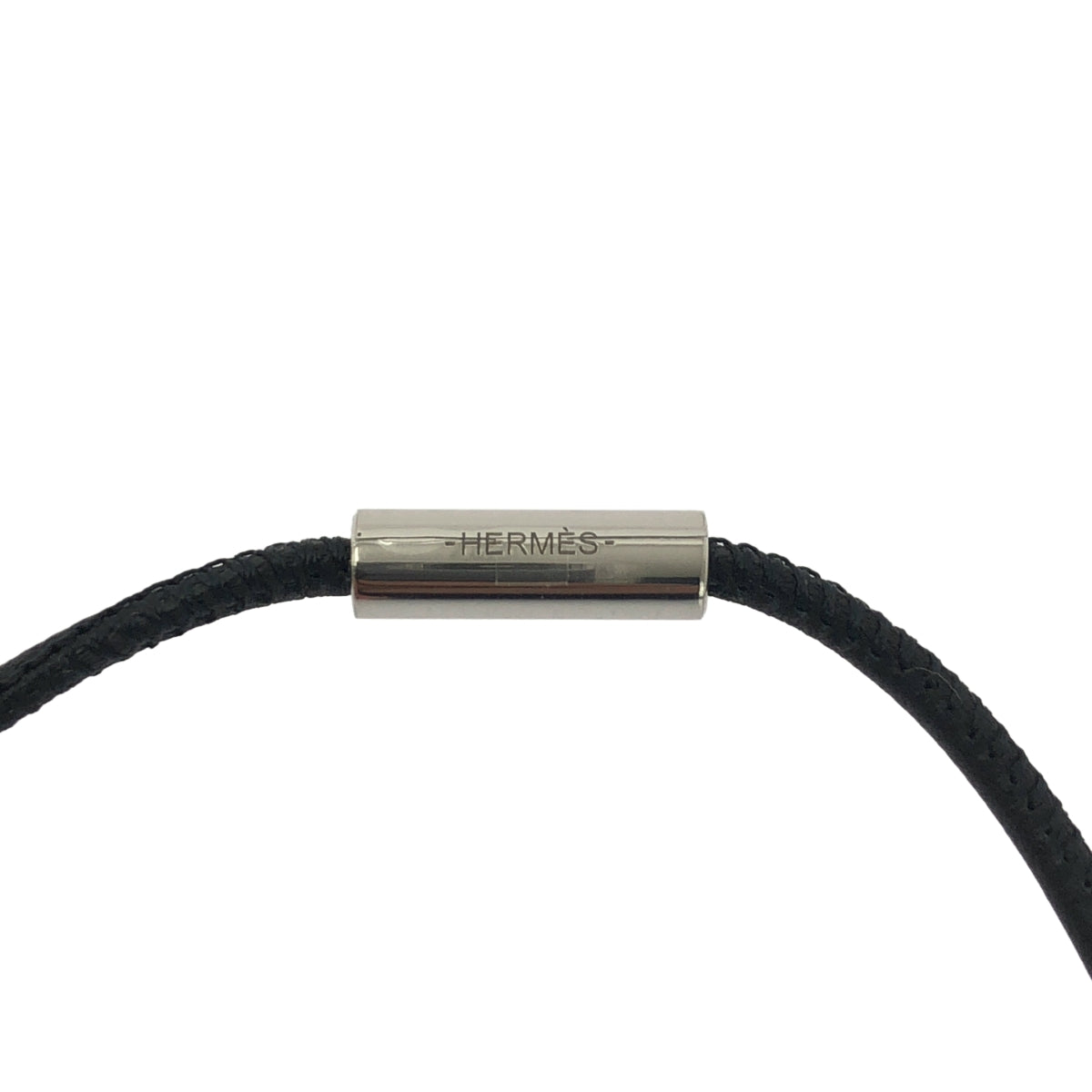 愛馬仕 | H Equipe 水牛角項鍊吊墜 |