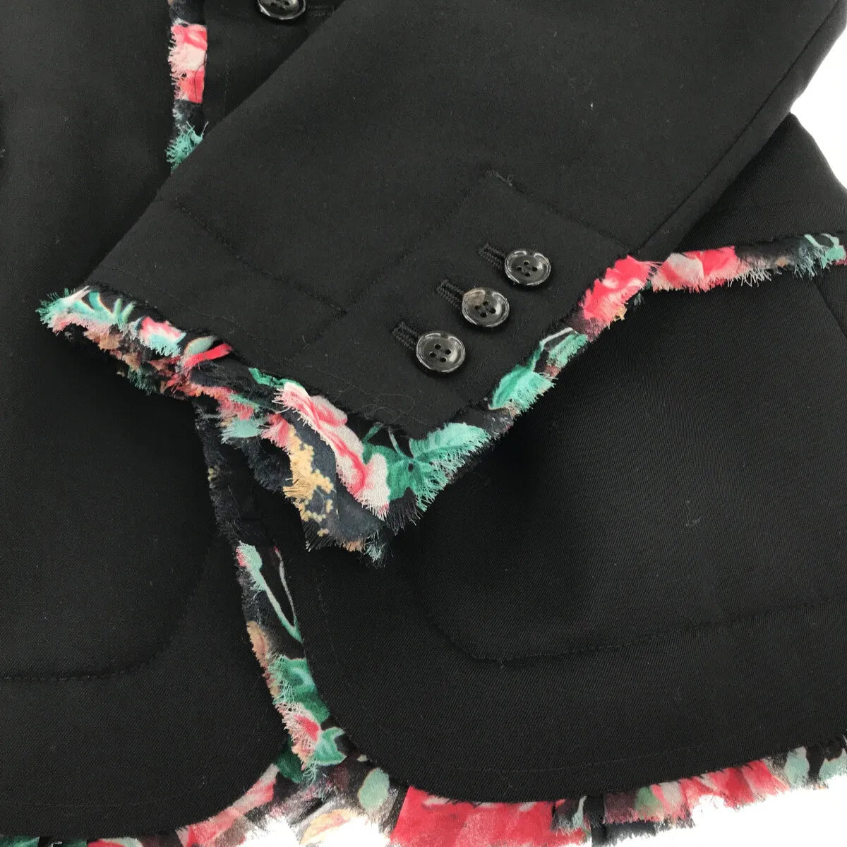 【美品】  COMME des GARCONS / コムデギャルソン | 2018AW | 総裏地 断ち切り フリル装飾 ドッキング ジャケット | S | ブラック | レディース