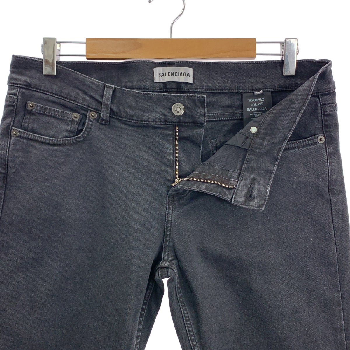 [狀況極佳] BALENCIAGA | 彈性緊身牛仔褲 | 尺寸 42 | 炭灰色 | 女款