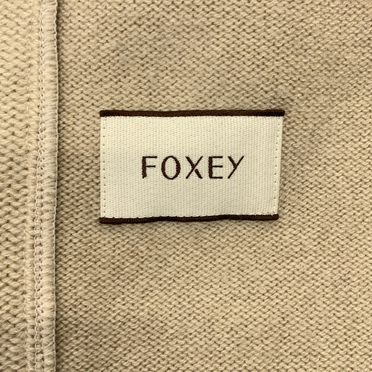 FOXEY | 100% 羊絨雙珍珠針織大衣 | 尺寸 38 | 女款