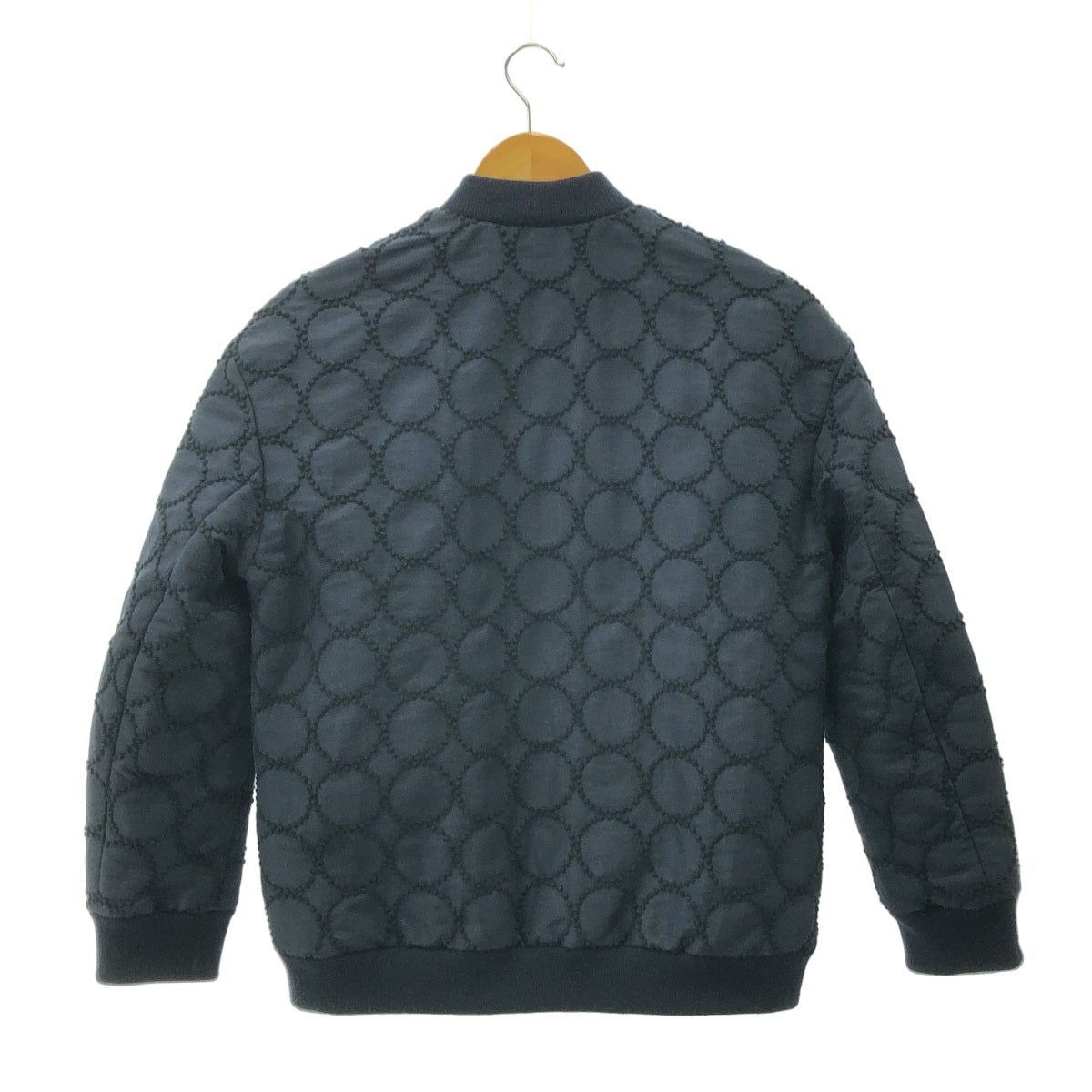 【美品】  mina perhonen / ミナペルホネン | 2019AW | tambourine / タンバリン エンブロイダリー ロゴジップ ブルゾン ジャケット / 総裏地 | 38 | ダークネイビー | レディース