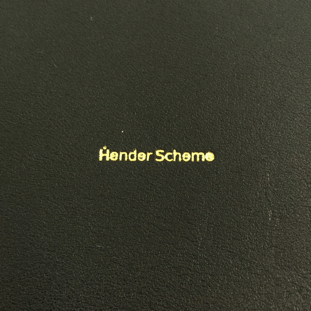 Hender 方案 | 扭扣包 M 扭扣皮革肩背包 |