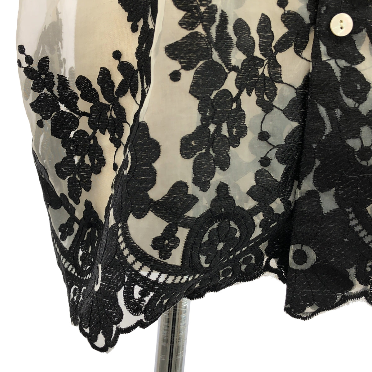 CLANE / 크라네 | SHEER FLOWER LACE SHIRTS / 오버 실루엣 시어 플라워 레이스 셔츠 블라우스 | 2 |