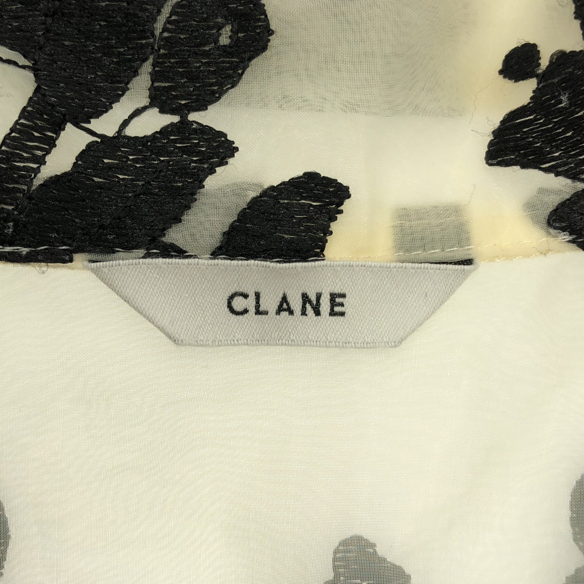 CLANE / 크라네 | SHEER FLOWER LACE SHIRTS / 오버 실루엣 시어 플라워 레이스 셔츠 블라우스 | 2 |