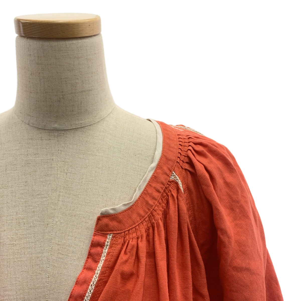 MYLAN | 鎖孔領口蕾絲邊亞麻洋裝 | F 碼 | 橘色 | 女款