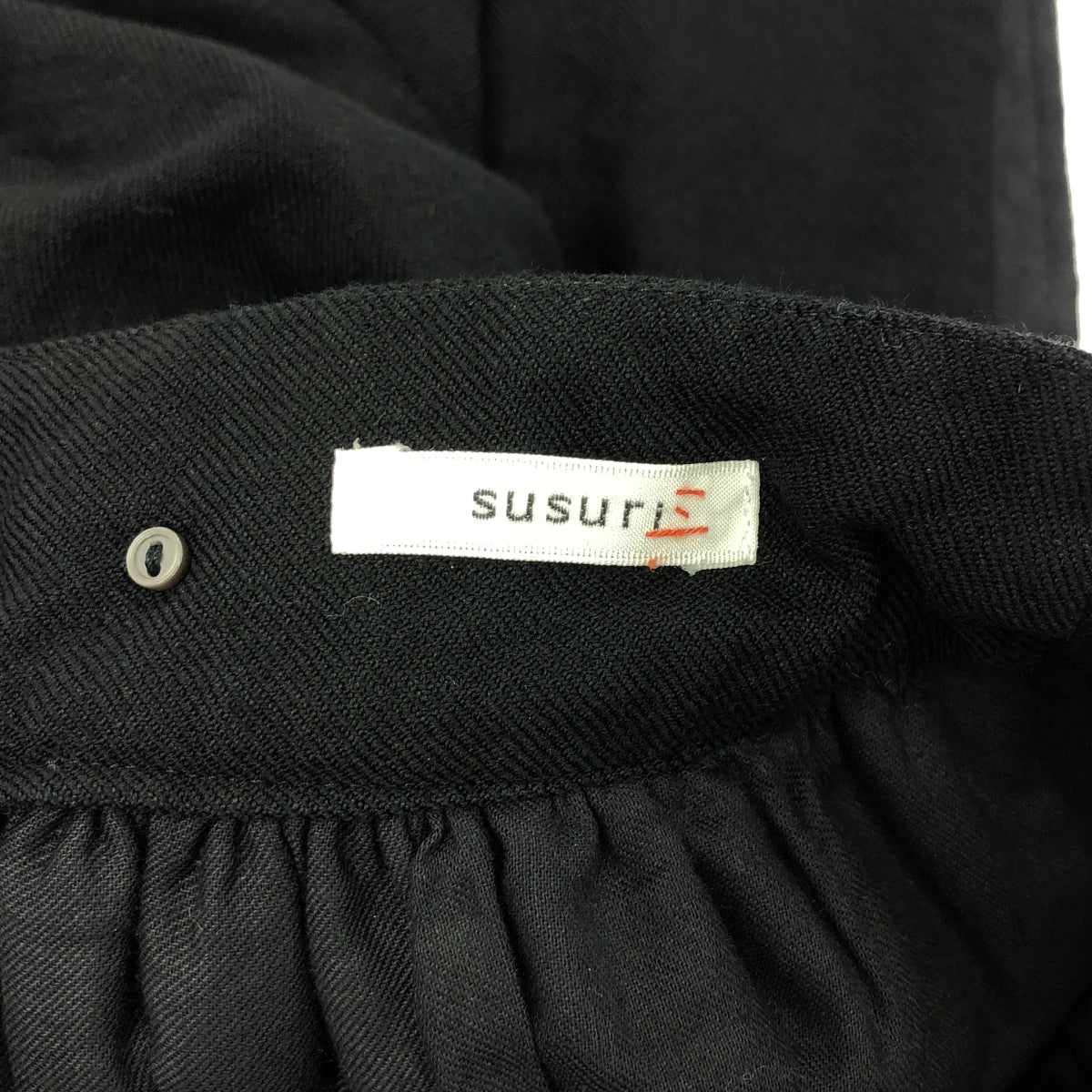 susuri / ススリ | ワンショルダー ウール ギャザースカート