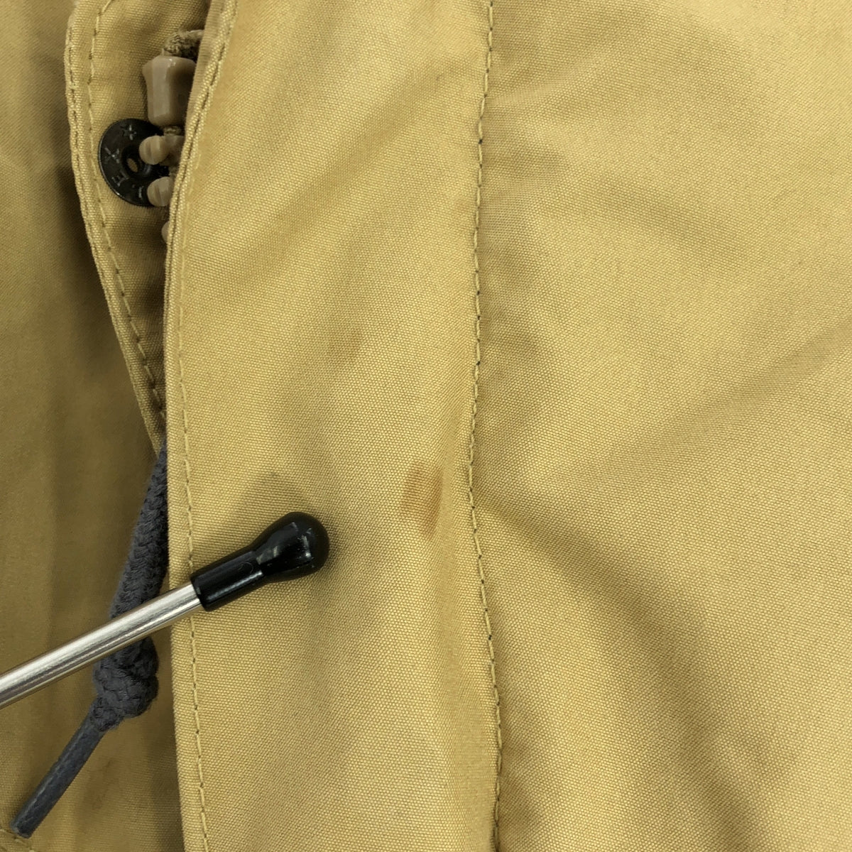 【美品】  JUNYA WATANABE COMME des GARCONS MAN / ジュンヤワタナベコムデギャルソンマン | 2018SS | ×karrimor カリマー / バックパック 再構築 綿エステル タイプライター リバーシブルジャケット | S | ベージュ | メンズ