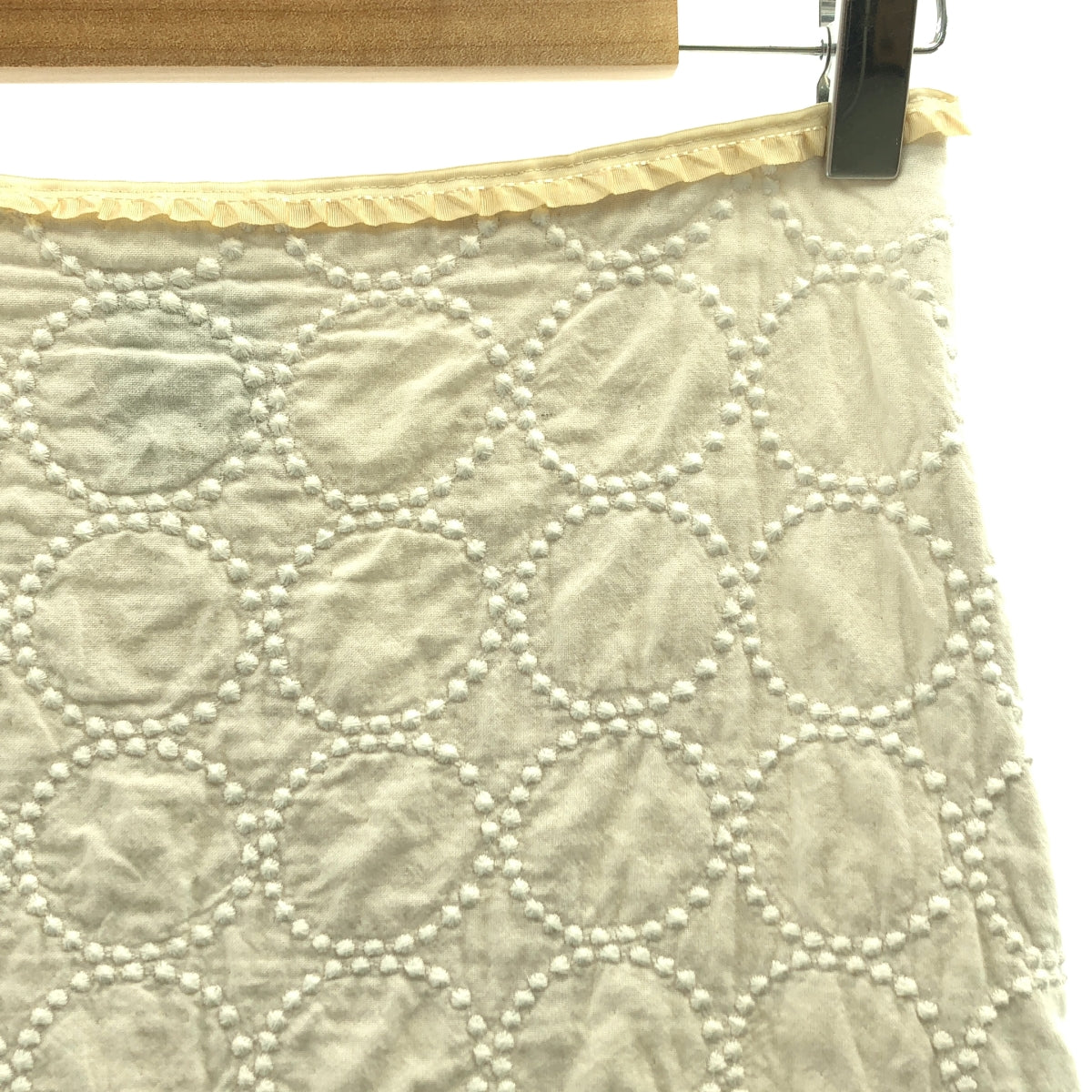 mina perhonen | tambourine | 鈴鼓刺繡側拉鍊半身裙 / 有襯裡 | 1 碼 | 女款