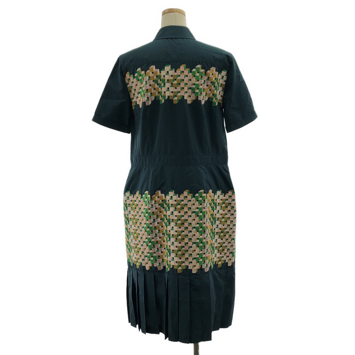 mina perhonen / 미나펠호넨 | 2025SS | kuutio / 쿠티오 실크 코튼 엠브로이드리 플리츠 셔츠 원피스 | 36 |