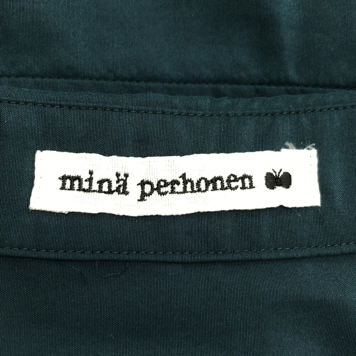 mina perhonen / 미나펠호넨 | 2025SS | kuutio / 쿠티오 실크 코튼 엠브로이드리 플리츠 셔츠 원피스 | 36 |