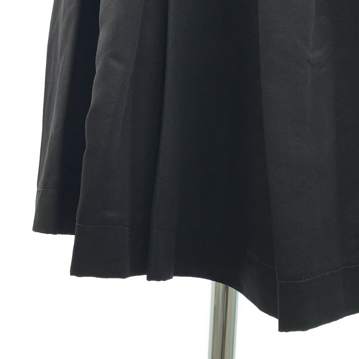 COMME des GARCONS / 컴데 갤슨 | 2010AW | 백 Zip 볼륨 플레어 스커트 / 총 안감 | S | 여성