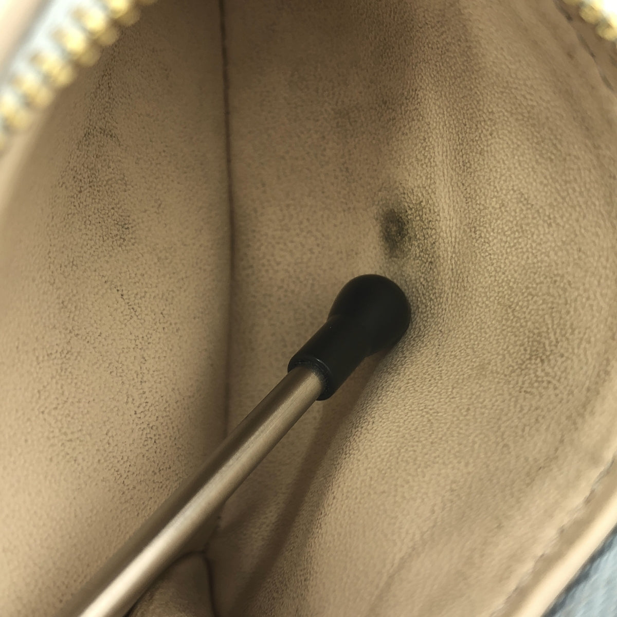 Louis Vuitton / ルイヴィトン | M11446 / ポルトフォイユ・カプシーヌ XS / レザー ロゴ コンパクト ウォレット 財布 | XS | ブルー/ピンク | レディース