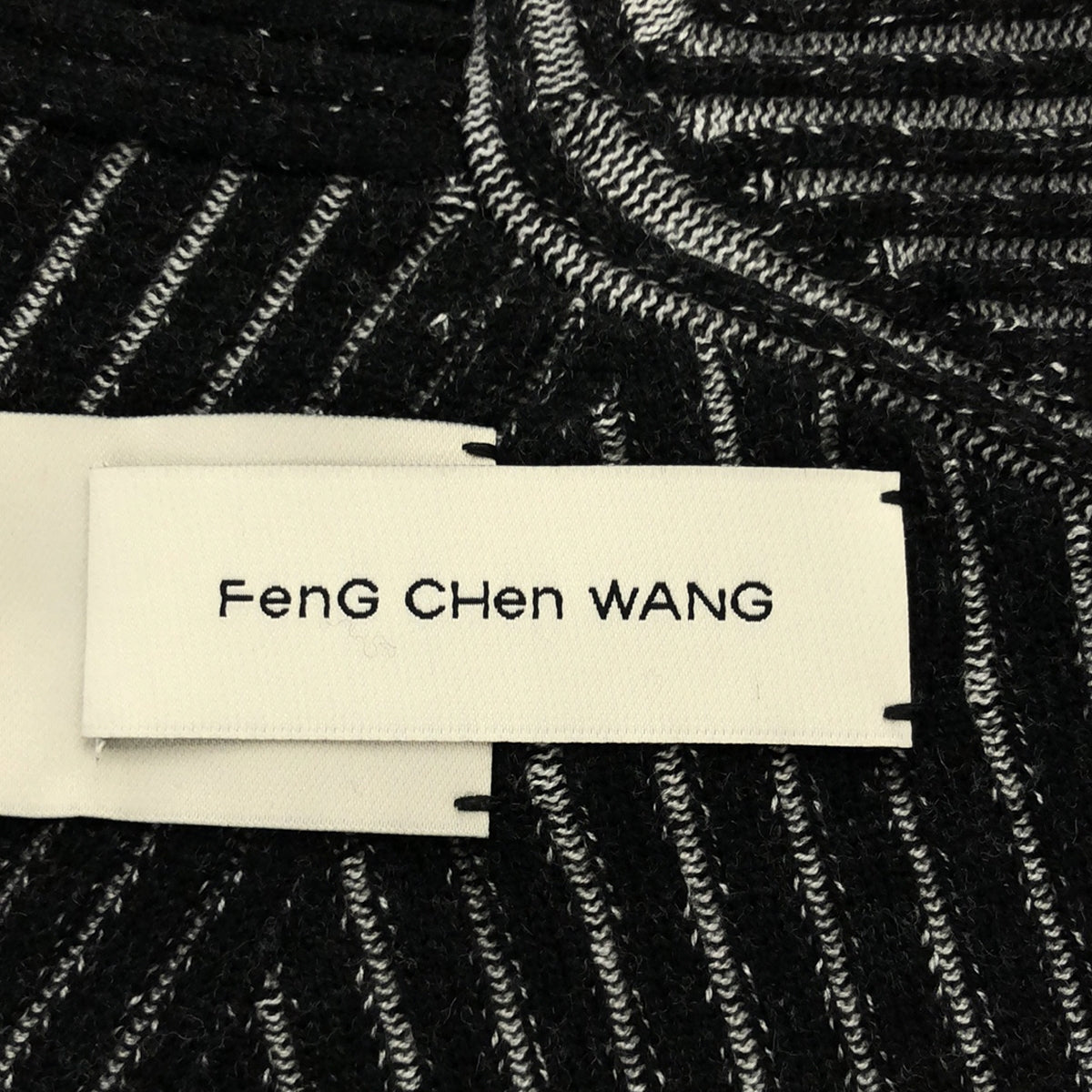 FenG CHen WANG / 펜첸 완 | LONG SLEEVE RIBBED KNIT 니트 | M | 블랙/화이트 | 여성