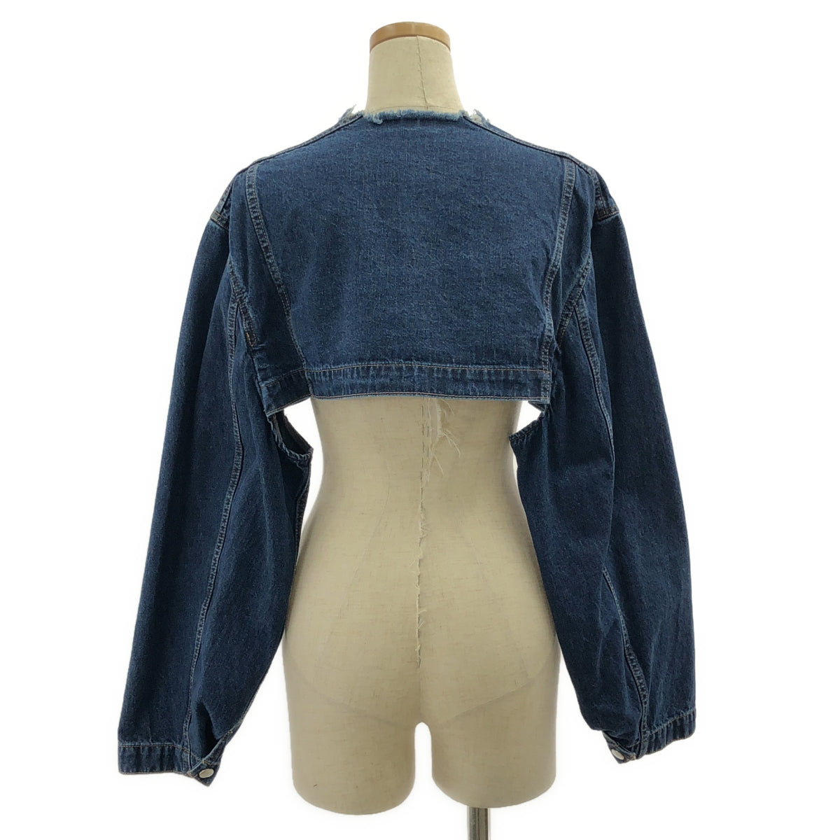 目前|牛仔短版束口外套 | SHOPBOP