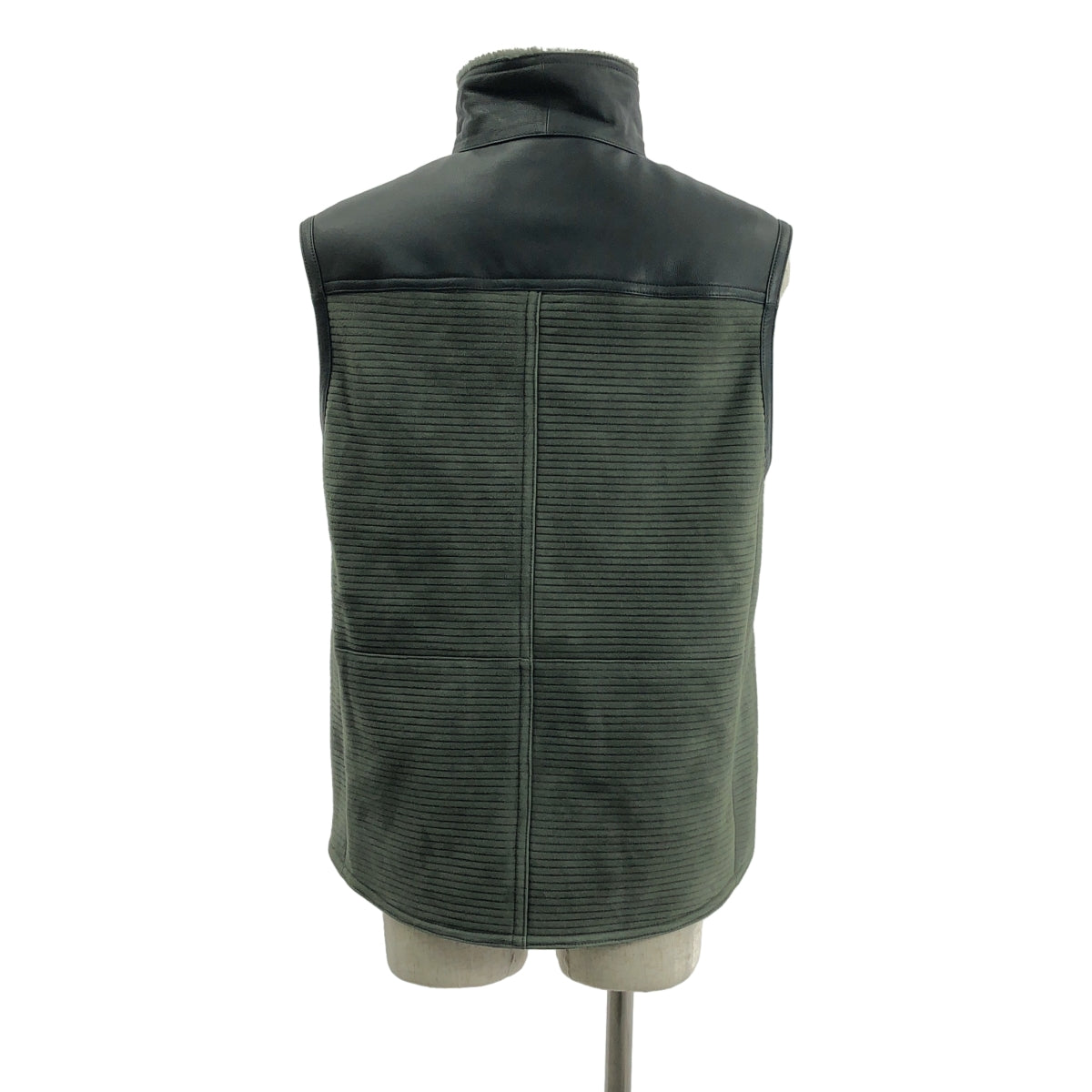 美品】 HERMES / エルメス | 2022AW | ムートン レザー セリエボタン