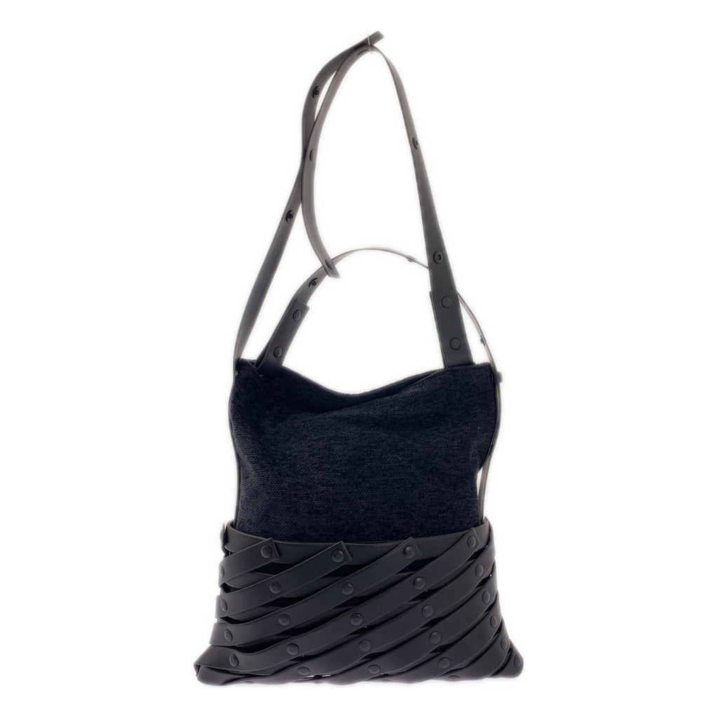 ISSEY MIYAKE / 이세이미야케 | SPIRAL GRID 나선형 그리드 2way 숄더백 |