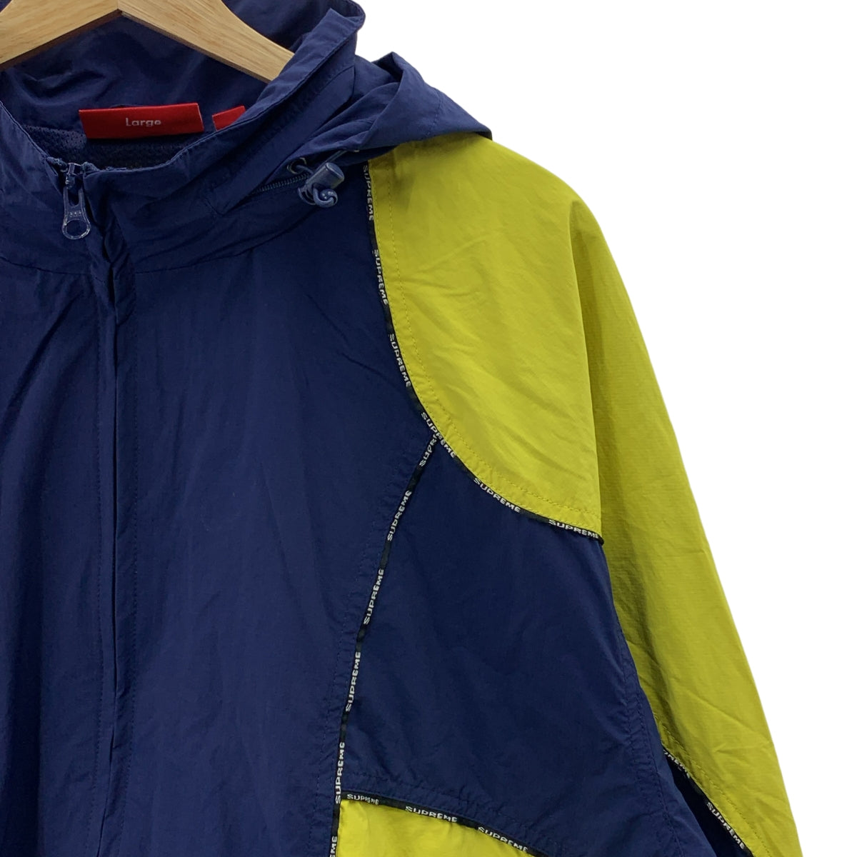SUPREME / シュプリーム | Logo Piping Hooded Track Jacket ロゴパイピング フーデッド トラックジャケット | L | ネイビー / イエロー | メンズ