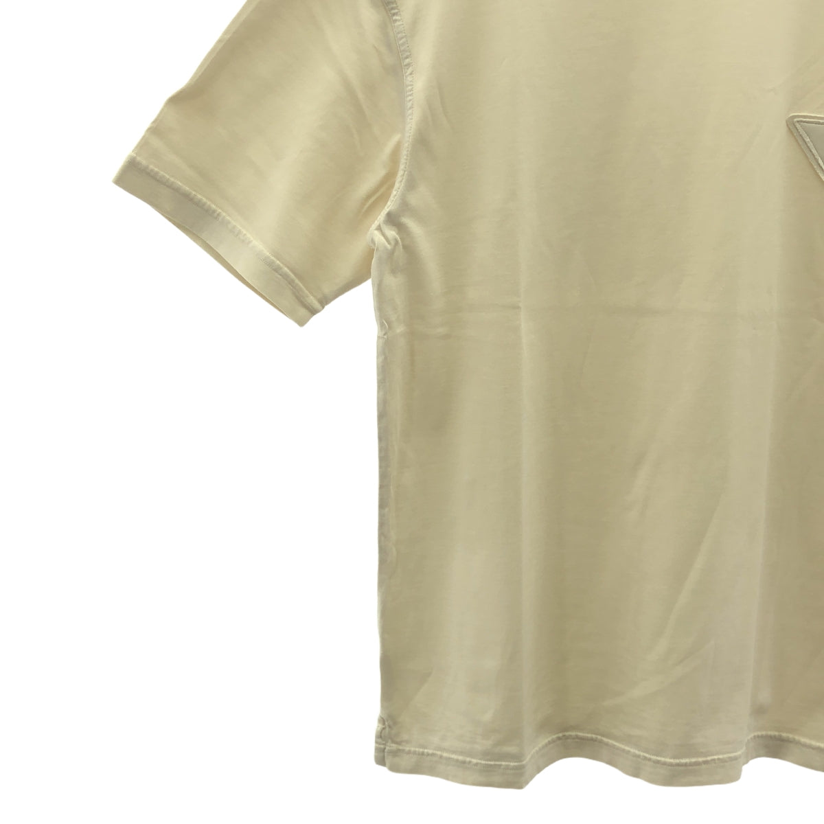 [狀況良好] PRADA | 2022 年 |三角形標誌圓領棉質T卹 | S |米色 |男士