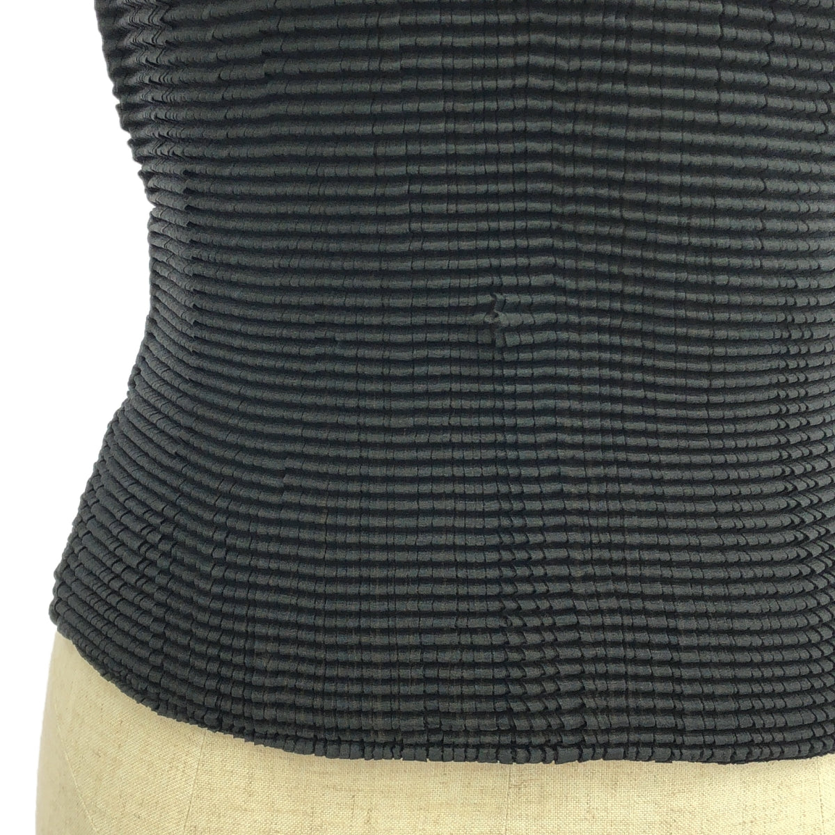 [Good Condition] ISSEY MIYAKE | Pleated High Neck Pullover Cut and Sewn T-Shirt | M | Black | Women's