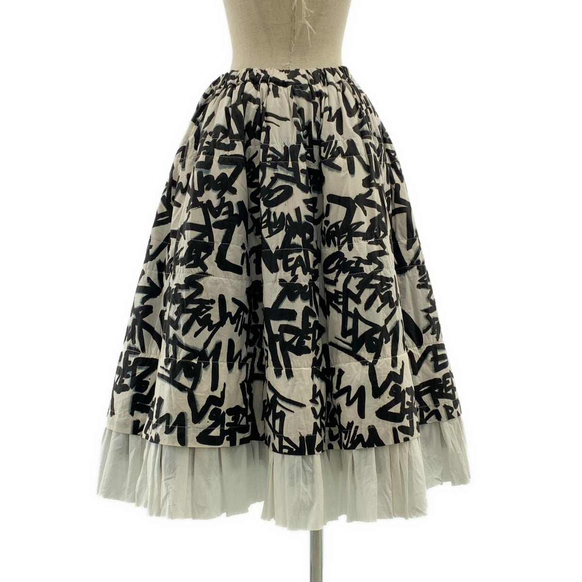 COMME des GARCONS / 콤데 걸슨 | 2021AW |