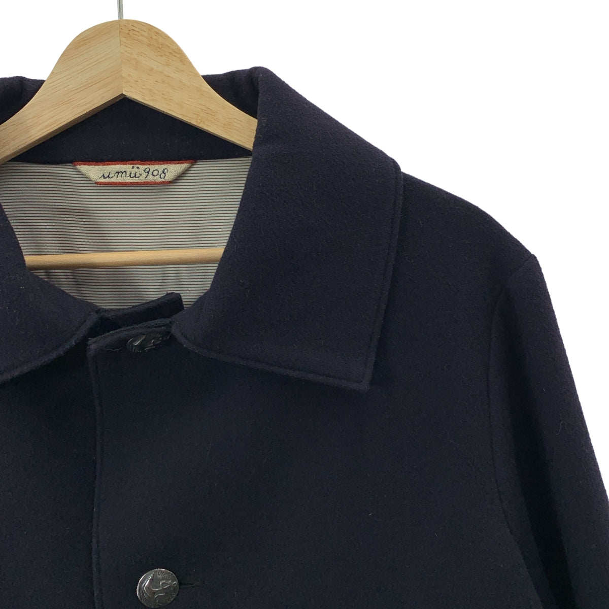 Umii 908 | 羊毛麥爾登金屬扣環單層大衣 |