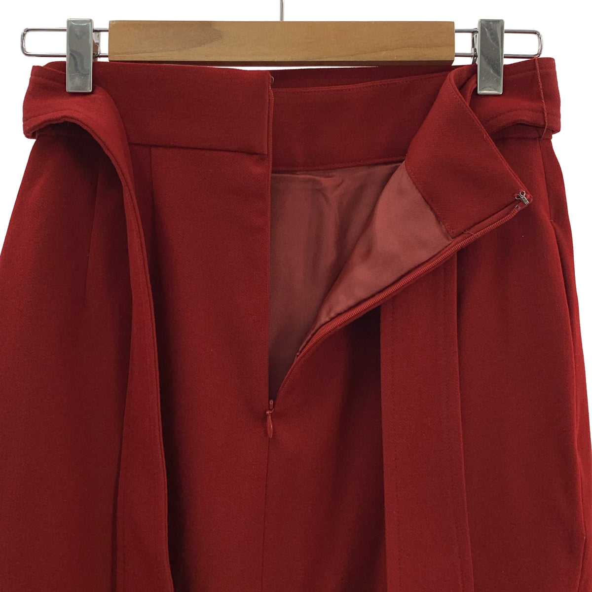【美品】  ESTNATION / エストネーション | ベルテッド バックスリット スカート / 総裏地 | 38 | ボルドー | レディース