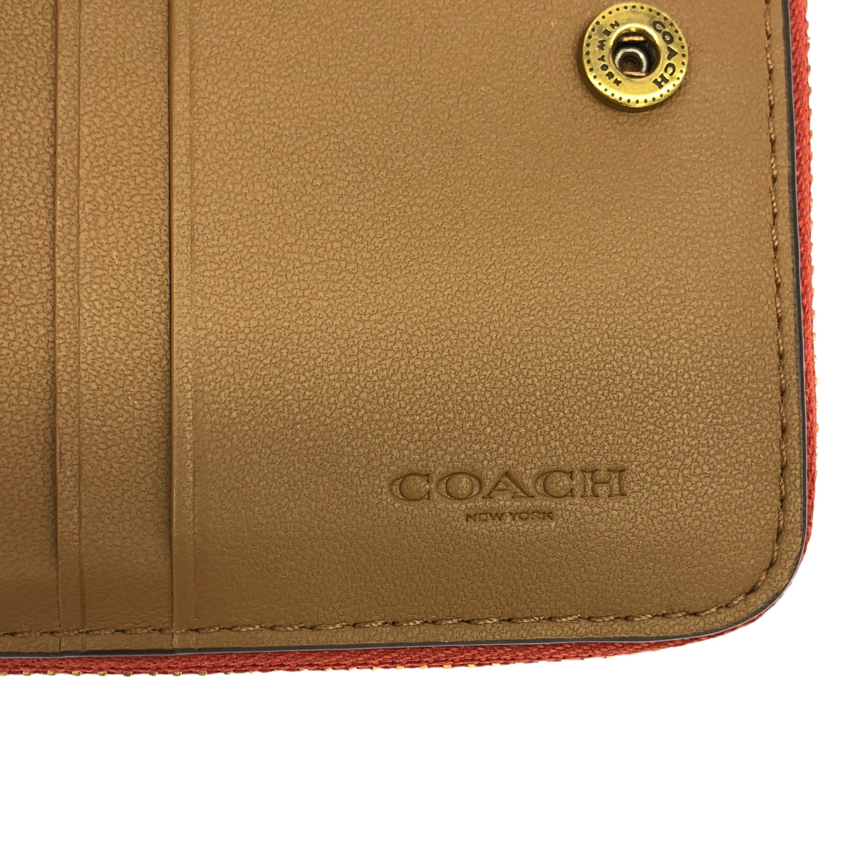 【美品】  COACH / コーチ | CF832 レキシー ビルフォールド ラウンドジップ ウォレット | レッド | レディース