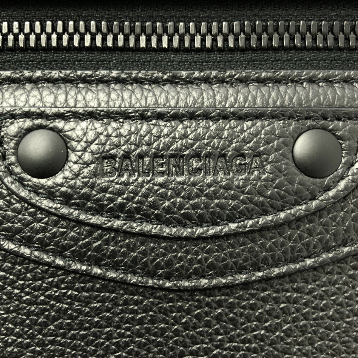 巴黎世家 | 2WAY CITY 新古典主義都會手提/肩背包 |